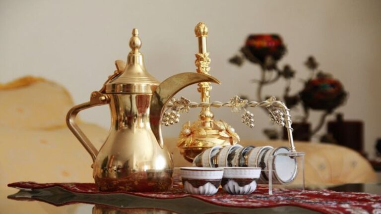 Unique Characteristics of Dubai’s Local Handcrafted Souvenirs as Corporate Gifts
