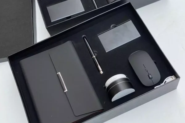 Corporate Gifts in Dubai