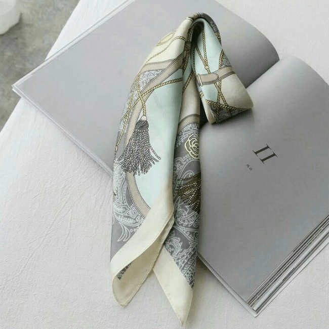 Scarves-3.png