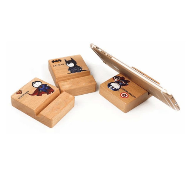 eco-friendly-mobile-holder-10.png