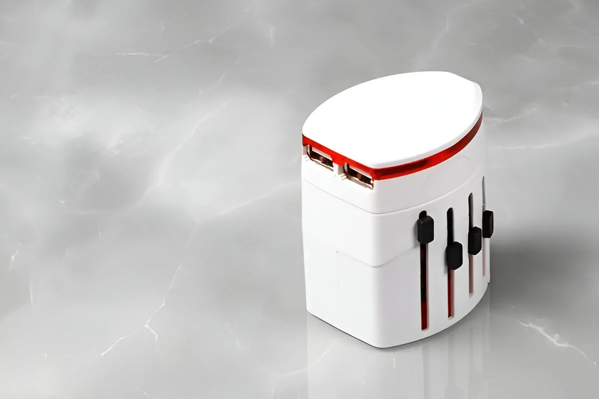 Customized Universal Travel Adapters – The Smartest Corporate Gift