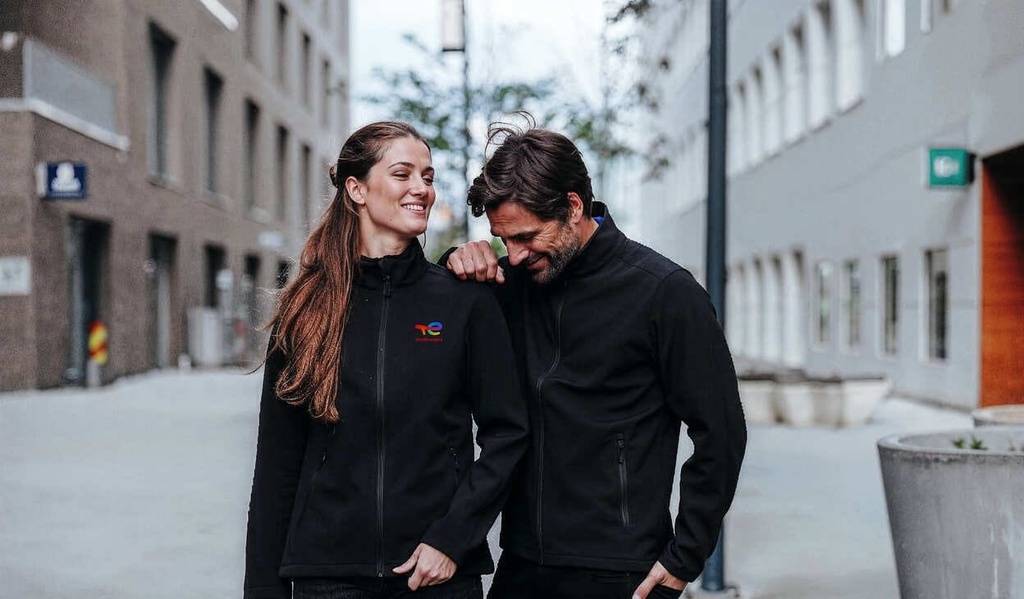 Women’s Softshell Jacket2