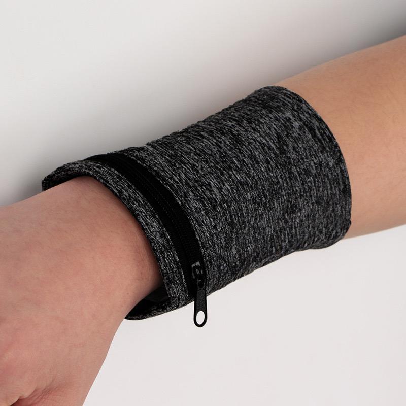 Wristband With Zipper Pouch3